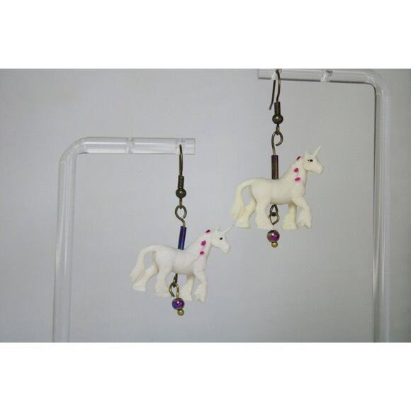 Handmade Unicorn Earrings – Cute & Whimsical Everyday Magic - Picture 2 of 3